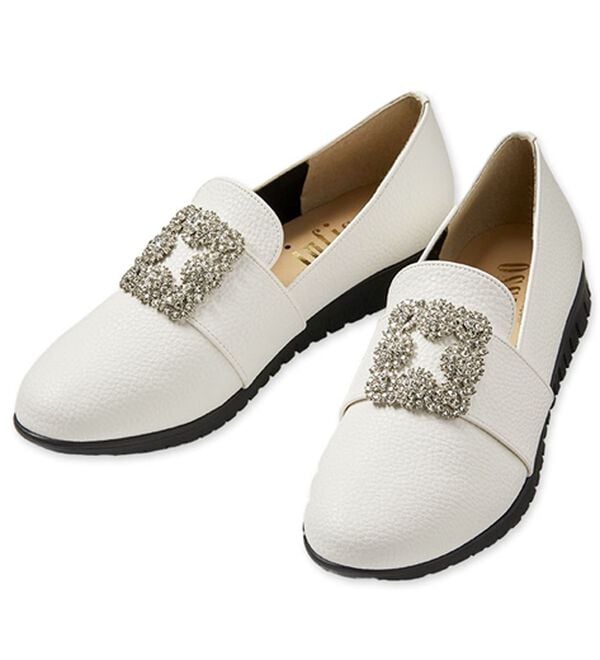 ルフラン（ルフラン）の「ビジューモチーフシューズ（フラットシューズ）」｜ホワイト