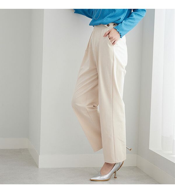 BELLUNA（ベルーナ）の「ボタン使いウエスト調節テーパードパンツ（テーパードパンツ）」｜詳細画像