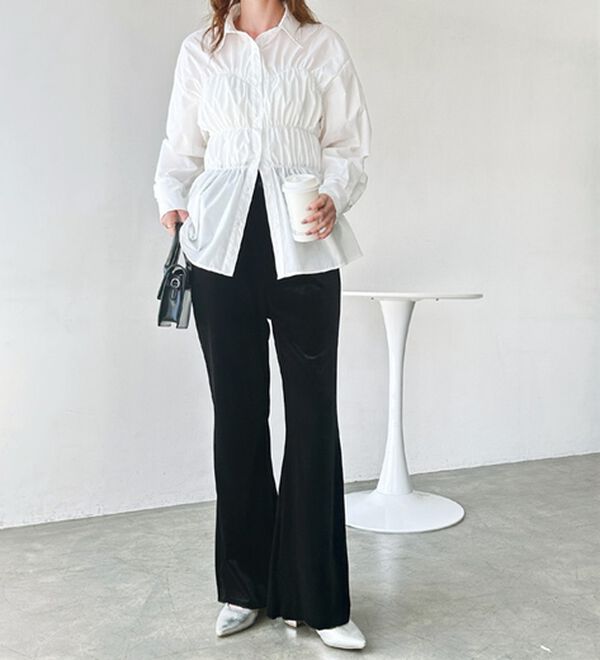 GeeRA（ジーラ）の「ベロアフレアパンツ（フルレングスパンツ）」｜詳細画像