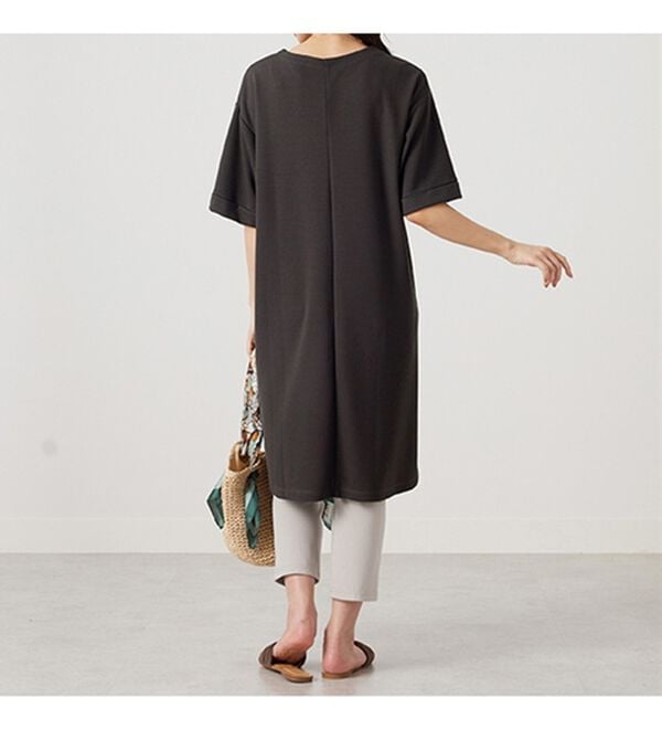 BELLUNA（ベルーナ）の「かのこ素材裾ラウンドチュニックワンピース（チュニックワンピース）」｜詳細画像