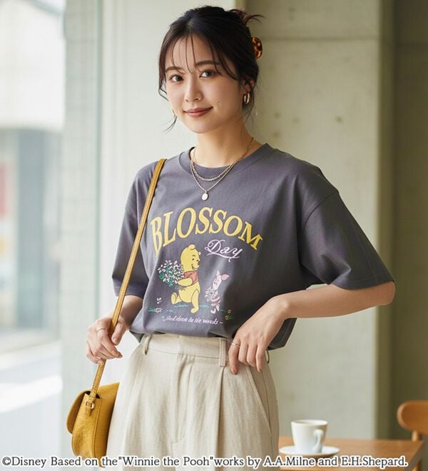 BELLUNA（ベルーナ）の「＜Disney＞【プー】発泡プリントボックスシルエットTシャツ（Tシャツ）」｜詳細画像