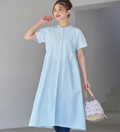 Viola e Viola（ヴィオラ エ ヴィオラ）の「【接触冷感】タック使いマキシ丈シャツワンピース（シャツワンピース）」