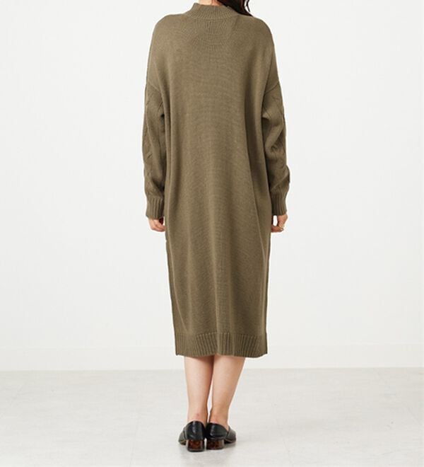 BELLUNA（ベルーナ）の「ケーブル柄ロング丈ニットワンピース（ニットワンピース）」｜詳細画像