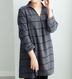 BELLUNA（ベルーナ）の「ジッパー使いスキッパーチュニック（チュニック）」｜チャコール系