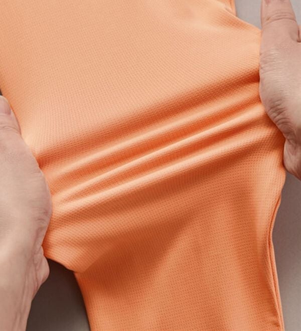 BELLUNA（ベルーナ）の「＜ＳＥＡ　ＢＲＥＥＺＥ＞ＵＶ対策！ひんやりラッシュガード（パーカー）」｜詳細画像