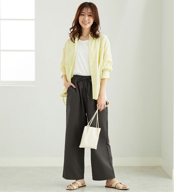 BELLUNA（ベルーナ）の「速乾！サッカー素材ドロストワイドパンツ（ワイドパンツ・ガウチョ）」｜詳細画像