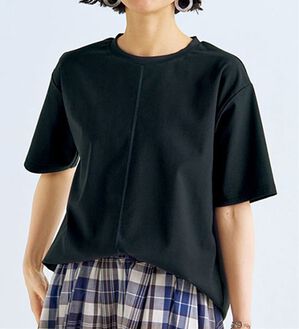 BELLUNA（ベルーナ）の「【UNDOVE】＜日本製＞定番！ＮＯシワＴシャツ（Tシャツ）」｜ブラック