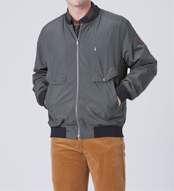 「＜ハッシュパピー＞着心地快適ステッチワークブルゾン（メンズブルゾン）」｜詳細画像