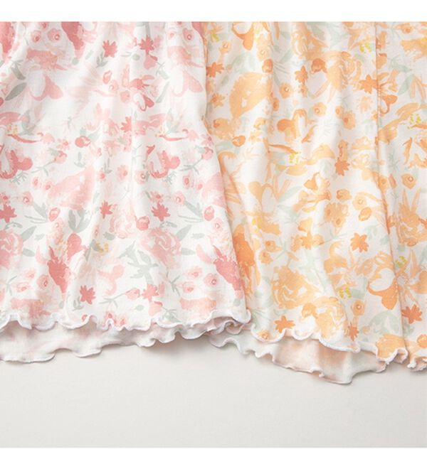 YU'NOW（ユナウ）の「【上下２点セット】レーヨンブレンド　フラワーＴシャツ＆ショートパンツセット（パジャマ・ルームウェア）」｜詳細画像