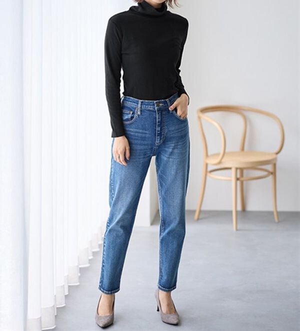 LAVIENNE（ラヴィエンヌ）の「【医師オススメ】綿１００％吸湿発熱あったかインナー　タートルネックインナー長袖（肌着・インナーウェア）」｜詳細画像