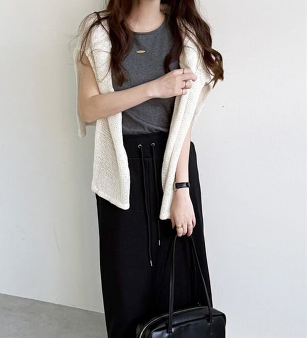 GeeRA（ジーラ）の「フロントスリットスウェットナロースカート（ロングスカート）」｜詳細画像