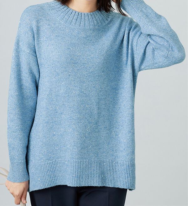 BELLUNA（ベルーナ）の「ラメ調バックスリットニットプルオーバー（ニット・セーター）」｜詳細画像