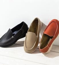 ルフラン（ルフラン）の「５Ｅ牛革モカスリッポン（スリッポン）」