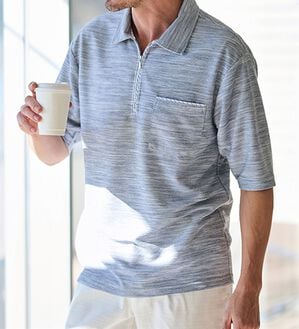 「柔らか素材の涼やかリラックスジップポロ（メンズポロシャツ）」｜詳細画像