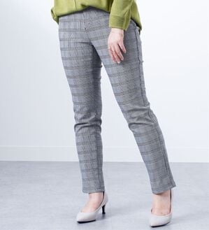 BELLUNA（ベルーナ）の「美脚ストレッチ裏起毛パンツ（フルレングスパンツ）」｜黒グレンチェック