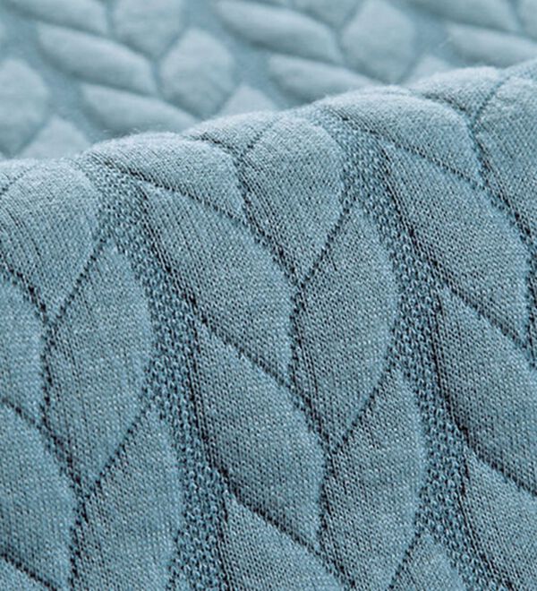 BELLUNA（ベルーナ）の「【２枚組】リーフ柄キルトジャカードベスト（ベスト）」｜詳細画像