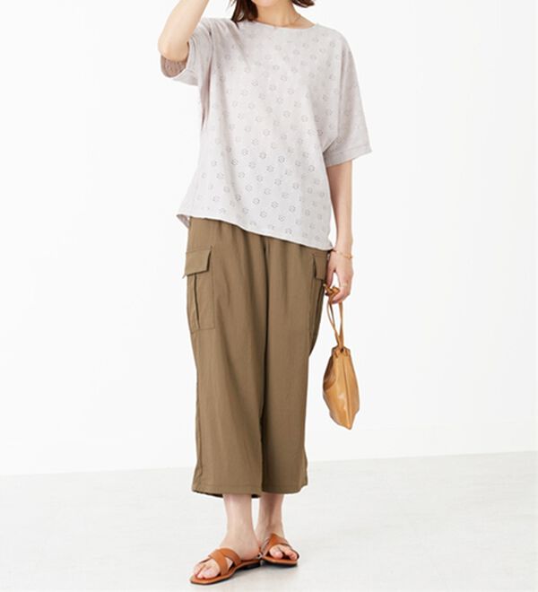 BELLUNA（ベルーナ）の「総レース素材ドルマンプルオーバー（カットソー）」｜詳細画像