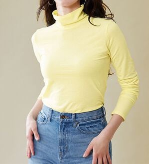 LAVIENNE（ラヴィエンヌ）の「【極カシミヤ入り】シアー素材タートルネックインナー（肌着・インナーウェア）」｜イエロー