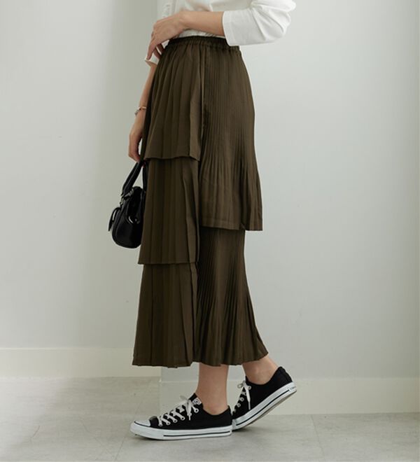 BELLUNA（ベルーナ）の「アシメデザインプリーツスカート（ロングスカート）」｜詳細画像