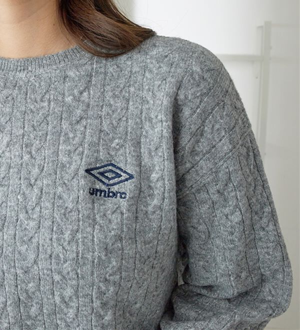 alotta（アロッタ）の「【ＵＭＢＲＯ】ミニケーブルニットトップス（ニット・セーター）」｜詳細画像