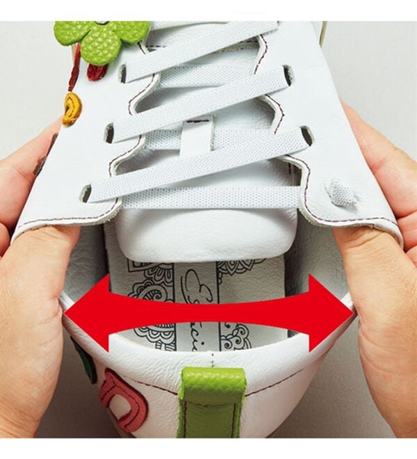 BELLUNA（ベルーナ）の「＜エスタシオン＞フラワーゴム紐シューズ（スニーカー）」｜詳細画像