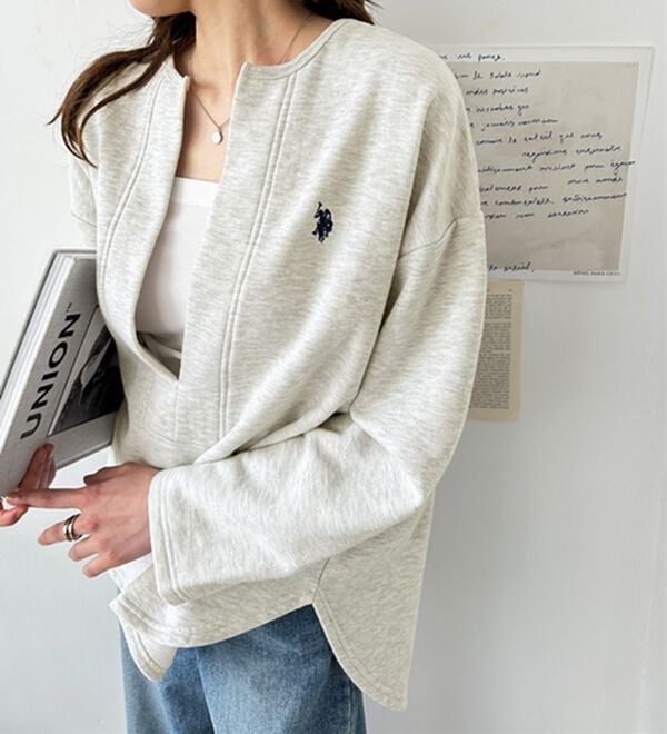 GeeRA（ジーラ）の「【Ｕ．Ｓ．ＰＯＬＯ　ＡＳＳＮ】深Ｖネックプルオーバー（トレーナー・スウェット）」｜詳細画像