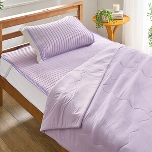 「触れた瞬間ひんやり通気性のよい強冷感軽寝具（敷パッド）」｜パープル