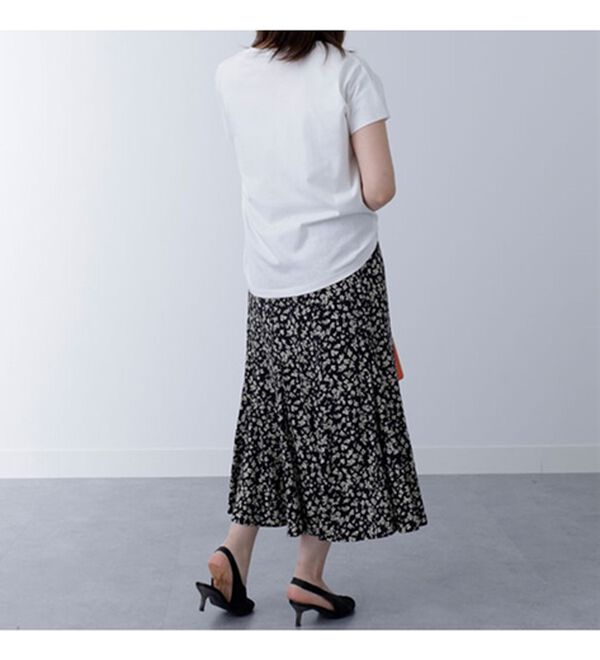BELLUNA（ベルーナ）の「レーヨンプリント切替デザインスカート（ロングスカート）」｜詳細画像