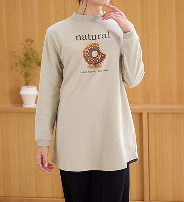 BELLUNA（ベルーナ）の「【メルティポンチ】プリントチュニック（チュニック）」｜ドーナツ(グレージュ)