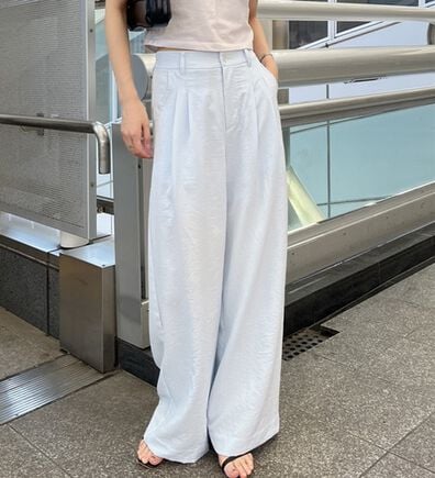 GeeRA（ジーラ）の「ハイウエストスラックスパンツ（ワイドパンツ・ガウチョ）」