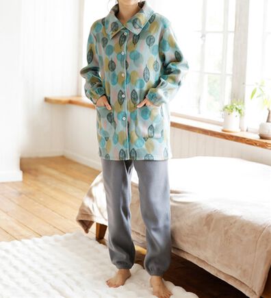 LAVIENNE（ラヴィエンヌ）の「ソフトでかるぽかフリースパジャマ（パジャマ・ルームウェア）」