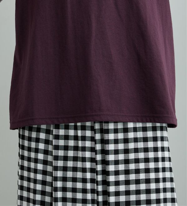 BELLUNA（ベルーナ）の「【接触冷感】ヒンヤリ冷感！箔プリントロゴプルオーバー（カットソー）」｜詳細画像