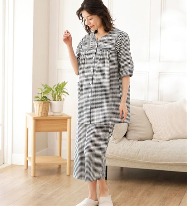 LAVIENNE（ラヴィエンヌ）の「綿１００％サッカーパジャマ（パジャマ・ルームウェア）」｜詳細画像