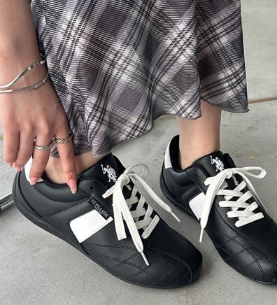GeeRA（ジーラ）の「【ＵＳ．ＰＯＬＯ．ＡＳＳＮ】ラインスニーカー（スニーカー）」