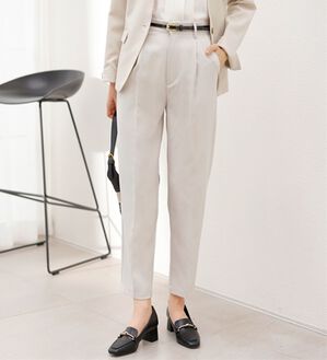 GeeRA（ジーラ）の「洗える！ストレッチカセットスーツ（その他ワンピース）」｜テーパードPT/ベージュ