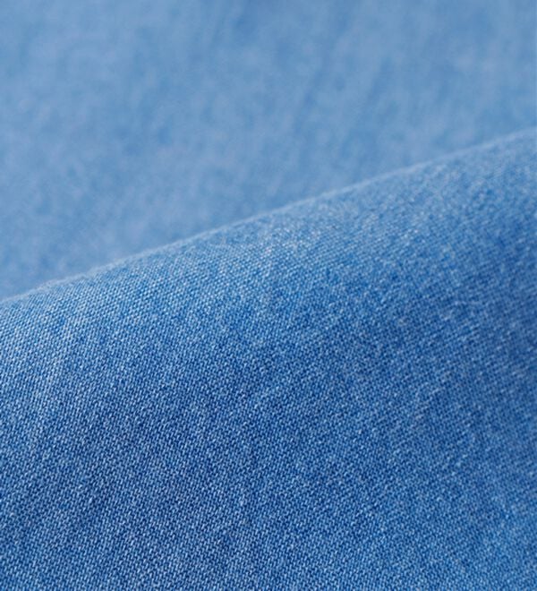 BELLUNA（ベルーナ）の「デニム素材ポケット付ゆったりシャツ（チュニック）」｜詳細画像