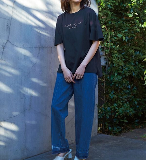 RANAN（ラナン）の「ひんやり！綿１００％フレア袖大人ロゴＴシャツ（カットソー）」｜詳細画像