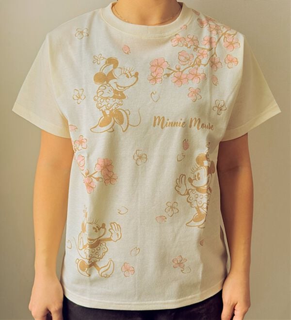 BELLUNA（ベルーナ）の「＜Disney＞【ミニー】桜柄プリントTシャツ（Tシャツ）」｜詳細画像