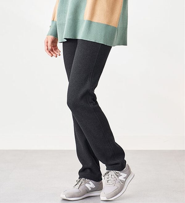 BELLUNA（ベルーナ）の「【あったか仕様♪】すっきり見え！裏ファーパンツ（フルレングスパンツ）」｜詳細画像