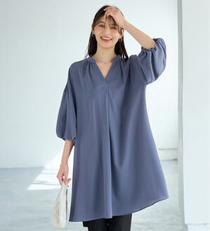 alotta（アロッタ）の「パフ袖とろみブラウスチュニックワンピース（チュニックワンピース）」｜スモーキーブルー