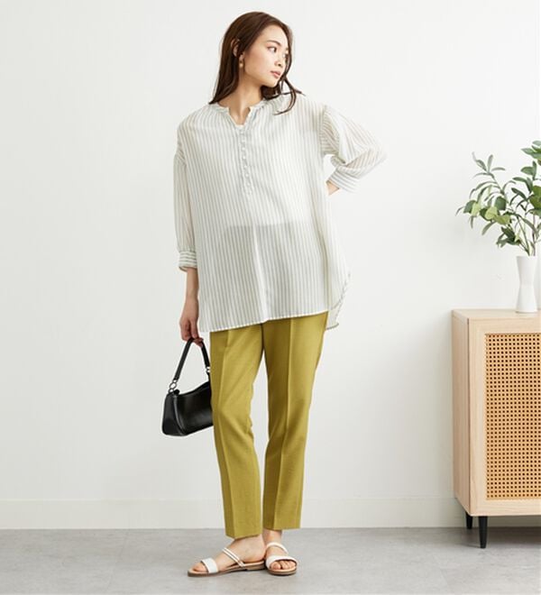 BELLUNA（ベルーナ）の「シャリ感シアー素材多ボタンチュニック（チュニック）」｜詳細画像