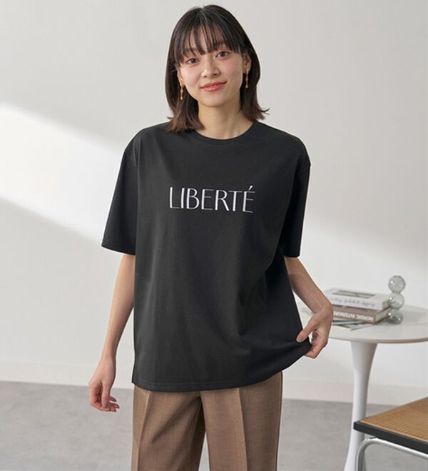 BELLUNA（ベルーナ）の「汗ジミ対策！よれない大人のプリントＴシャツ（Tシャツ）」｜詳細画像