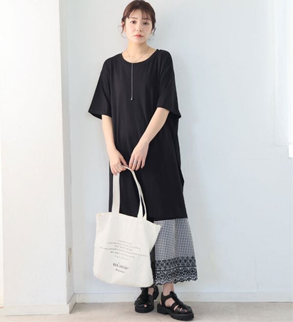 A HAPPY MARILYN（アハッピーマリリン）の「【Ｌ～１０Ｌ】選べる２丈！綿１００％ストンと楽ちん！着心地さらりゆるＴワンピース＆チュニック（チュニック）」｜詳細画像