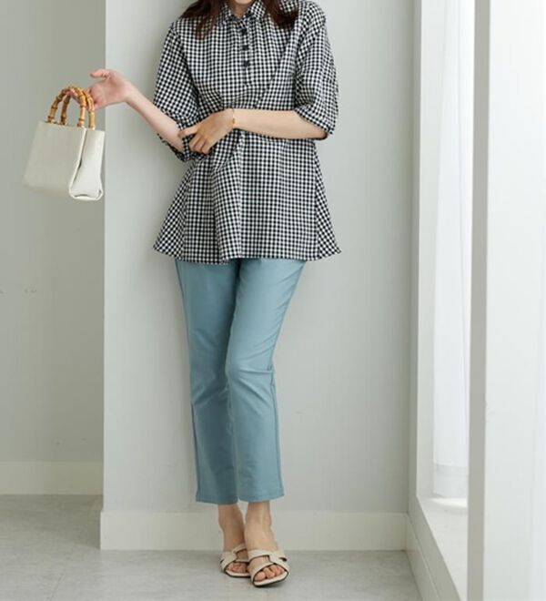 BELLUNA（ベルーナ）の「サッカー素材バックフレアーブラウス（ブラウス）」｜詳細画像