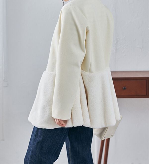 RANAN（ラナン）の「ペプラムファー切替コート（ハーフコート）」｜詳細画像