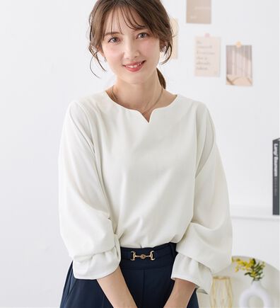 alotta（アロッタ）の「【裏起毛あり・なし】キャンディースリーブハートネックブラウス（ブラウス）」