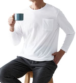 「【４枚組】綿１００％ポケット付きインナーＴシャツ（メンズＴシャツ）」｜詳細画像