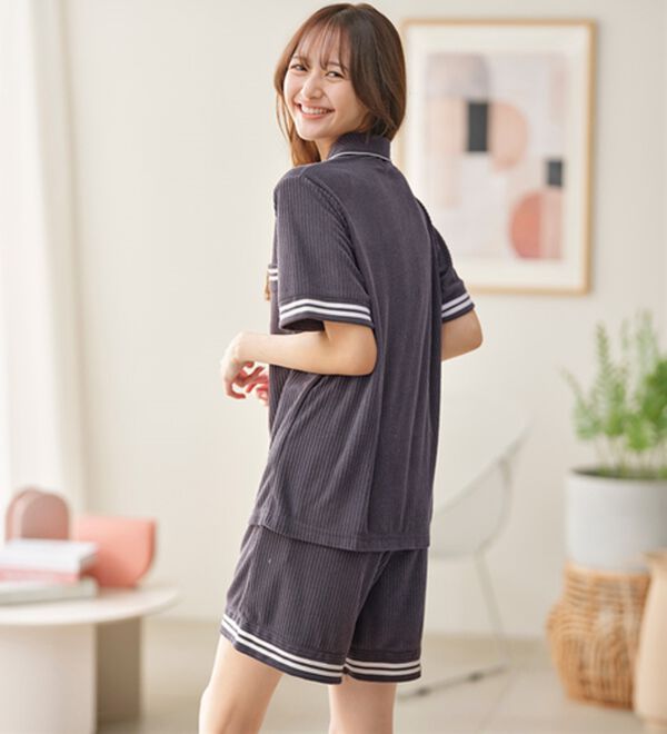 YU'NOW（ユナウ）の「【上下２点セット】ひんやりとろけるリブパイルシャツパジャマ（パジャマ・ルームウェア）」｜詳細画像