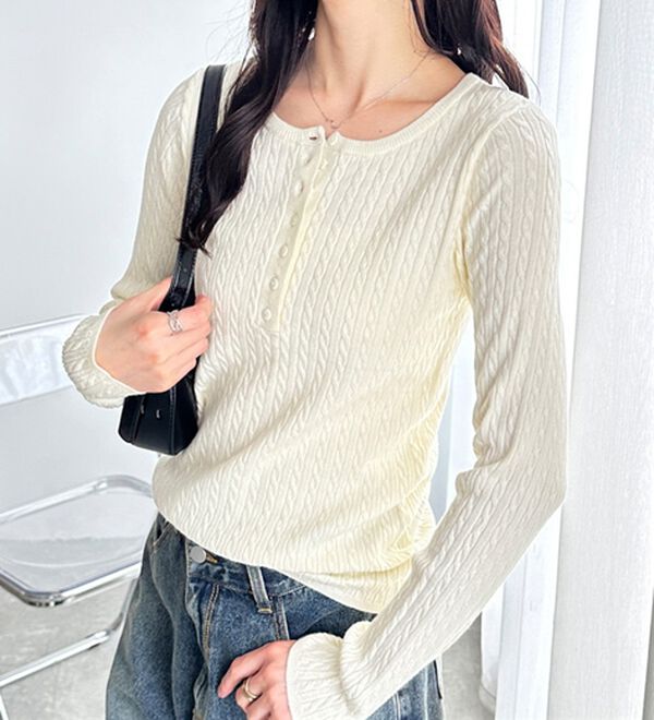 GeeRA（ジーラ）の「ミニケーブルヘンリーネックリブニット（ニット・セーター）」｜詳細画像