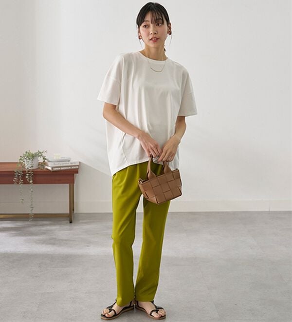 BELLUNA（ベルーナ）の「シュッと体型カバー！コクーンTシャツ（カットソー）」｜詳細画像